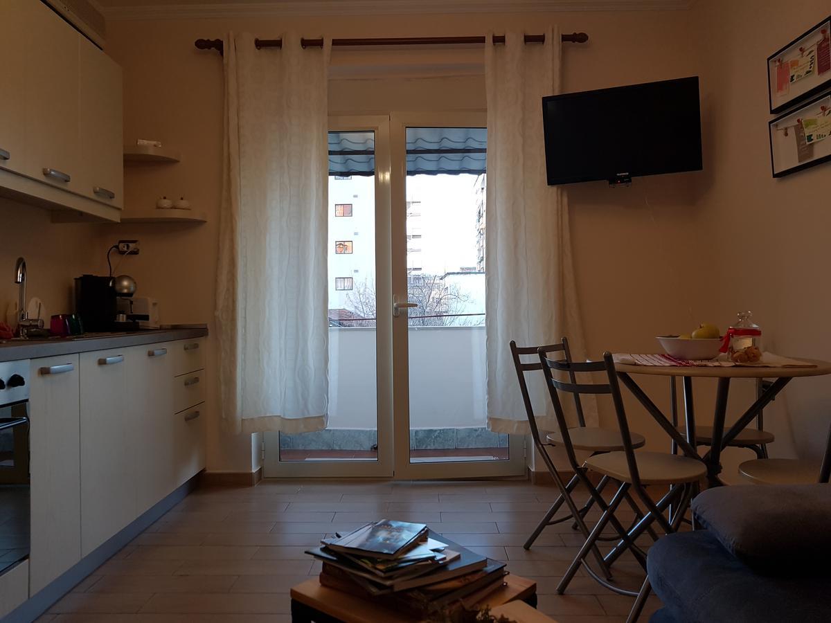 Ferienwohnung Hidden Gem Tirana Exterior foto